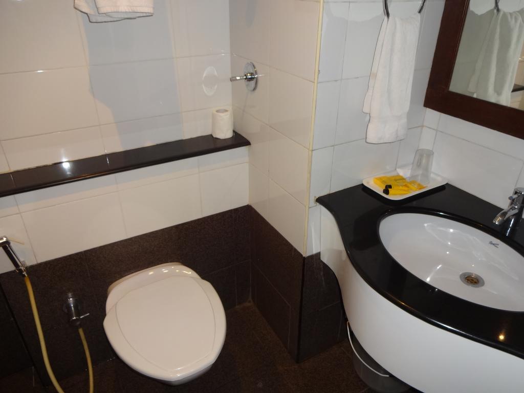Keys Select By Lemon Tree Hotels, Malabar Gate, Calecute Exterior foto