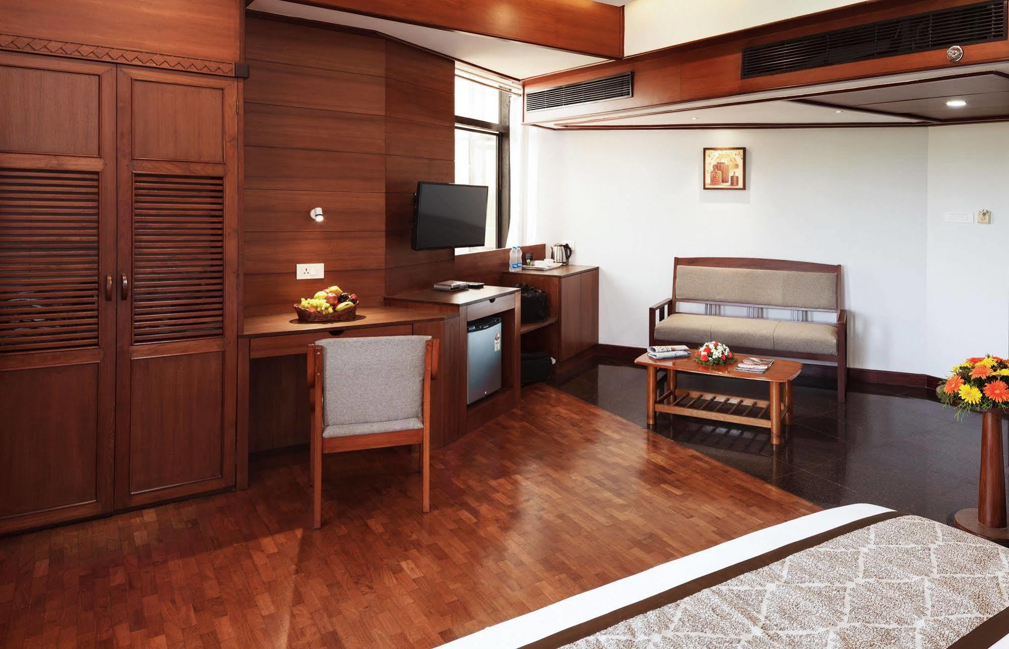 Keys Select By Lemon Tree Hotels, Malabar Gate, Calecute Exterior foto